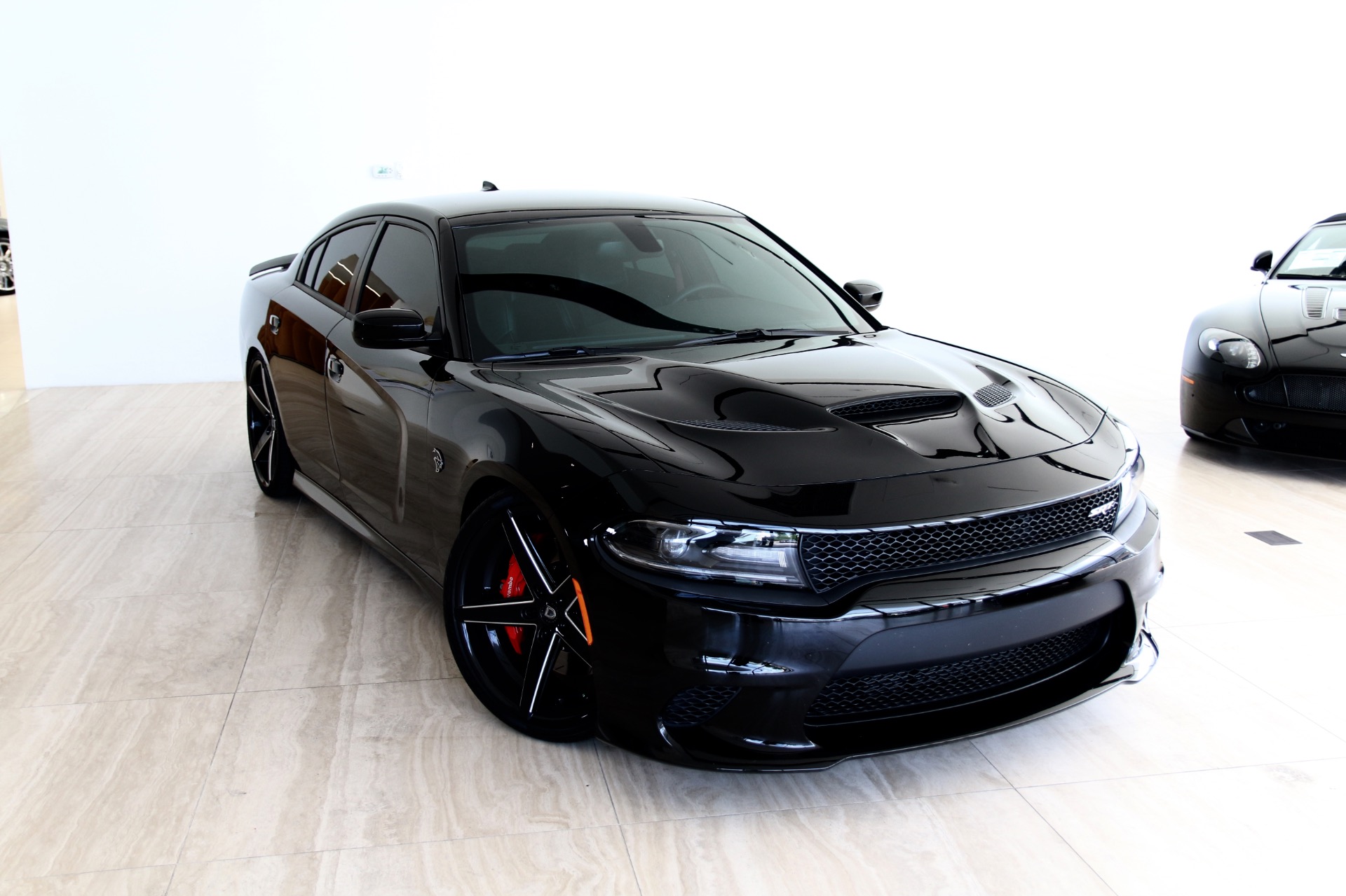 2016 dodge charger hellcat