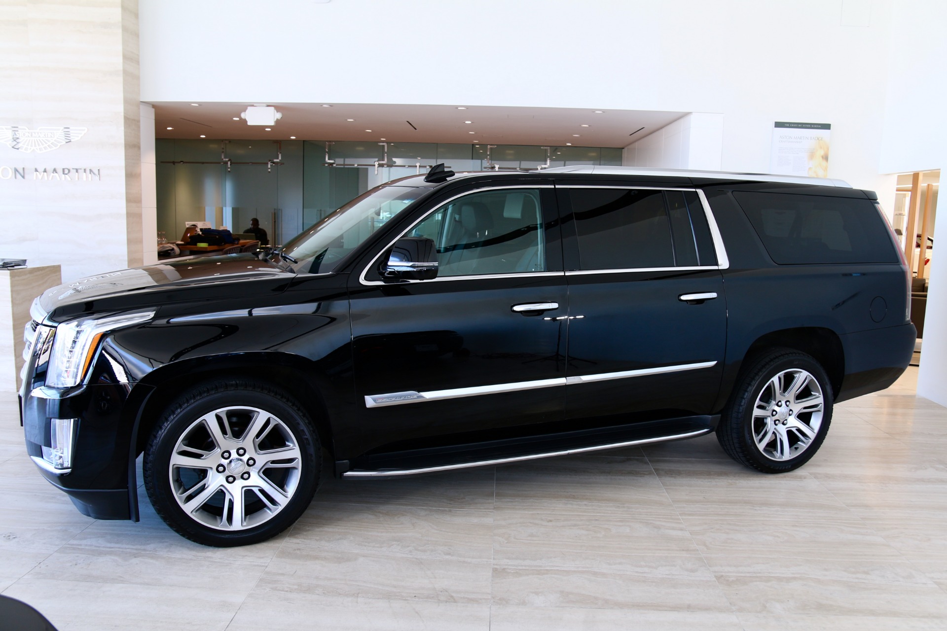 Cadillac Escalade ESV 2015