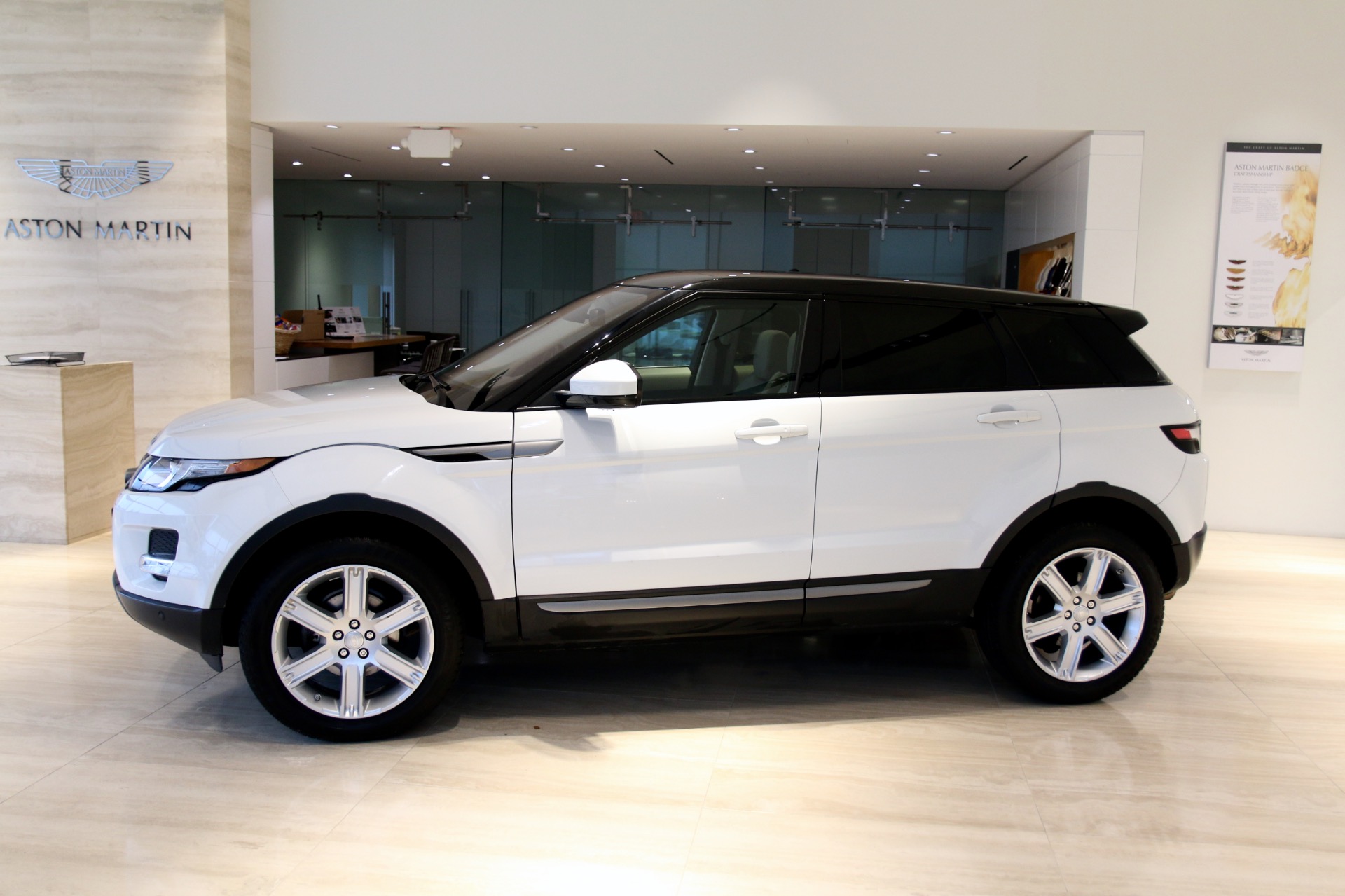 Used 2015 Land Rover Range Rover Evoque Pure Plus For Sale (Sold