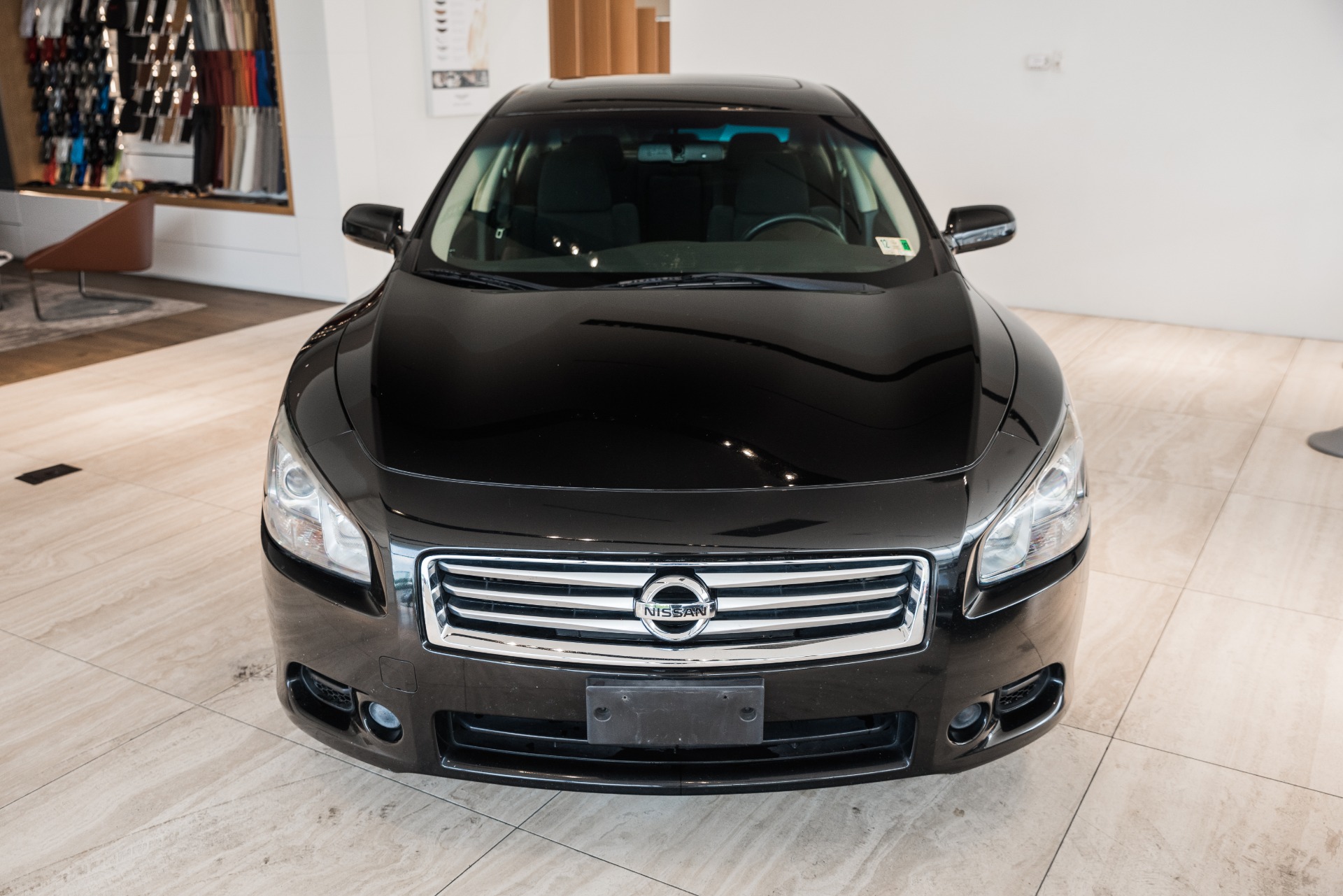 2013 black maxima