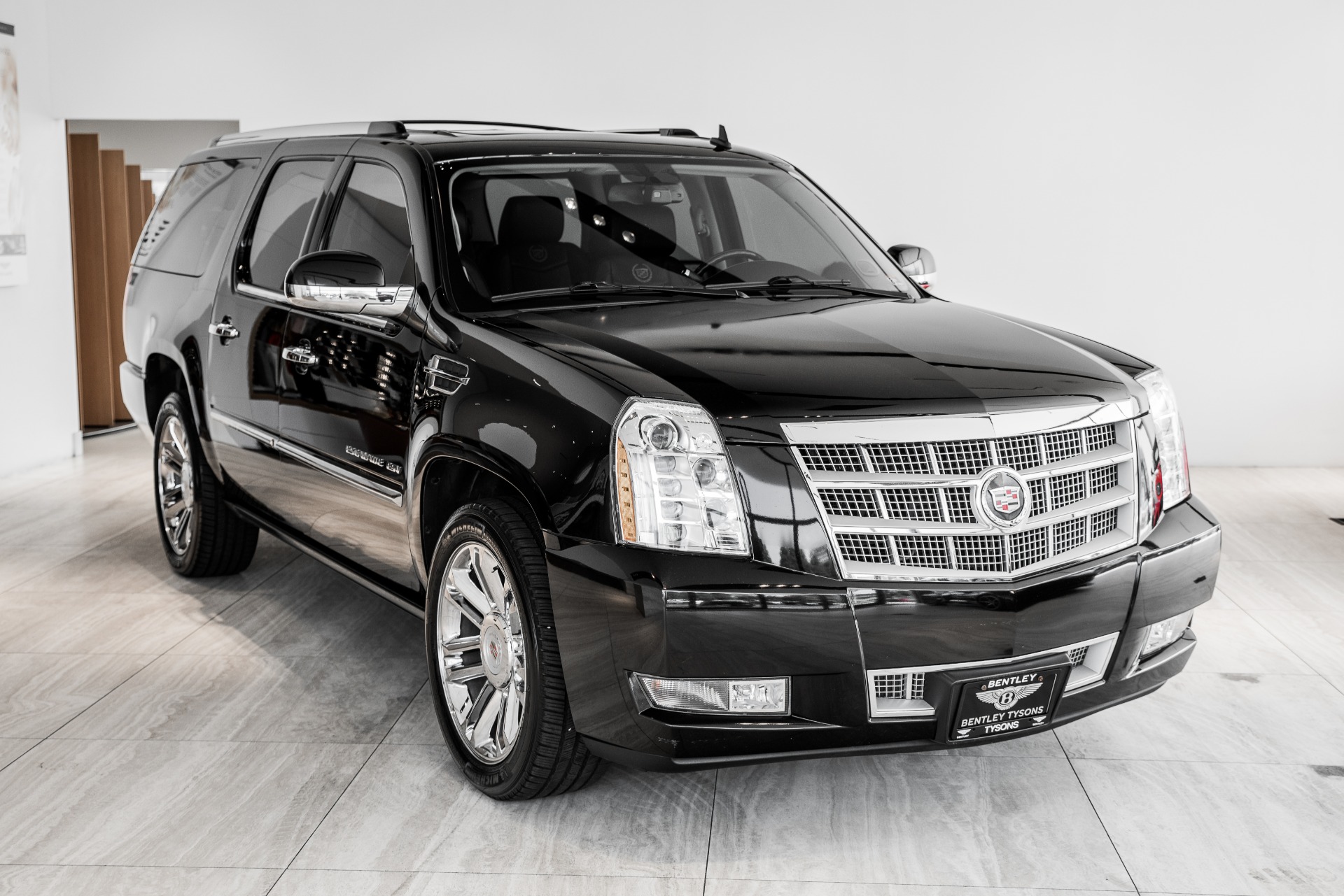 Used 2014 Cadillac Escalade ESV Platinum For Sale (Sold)
