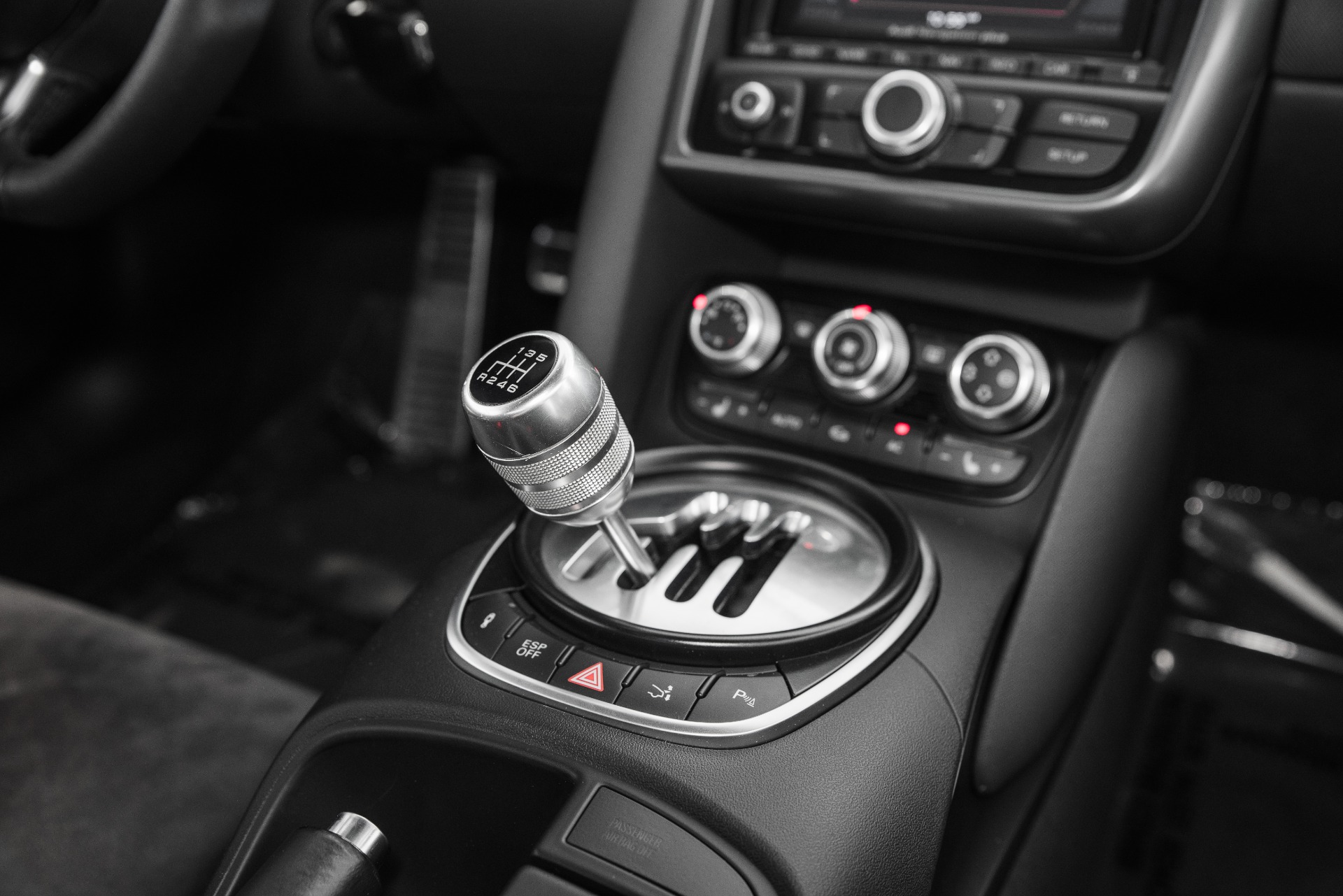 See This Modded Audi A4 Shift Gears With A Gated Manual Transmission