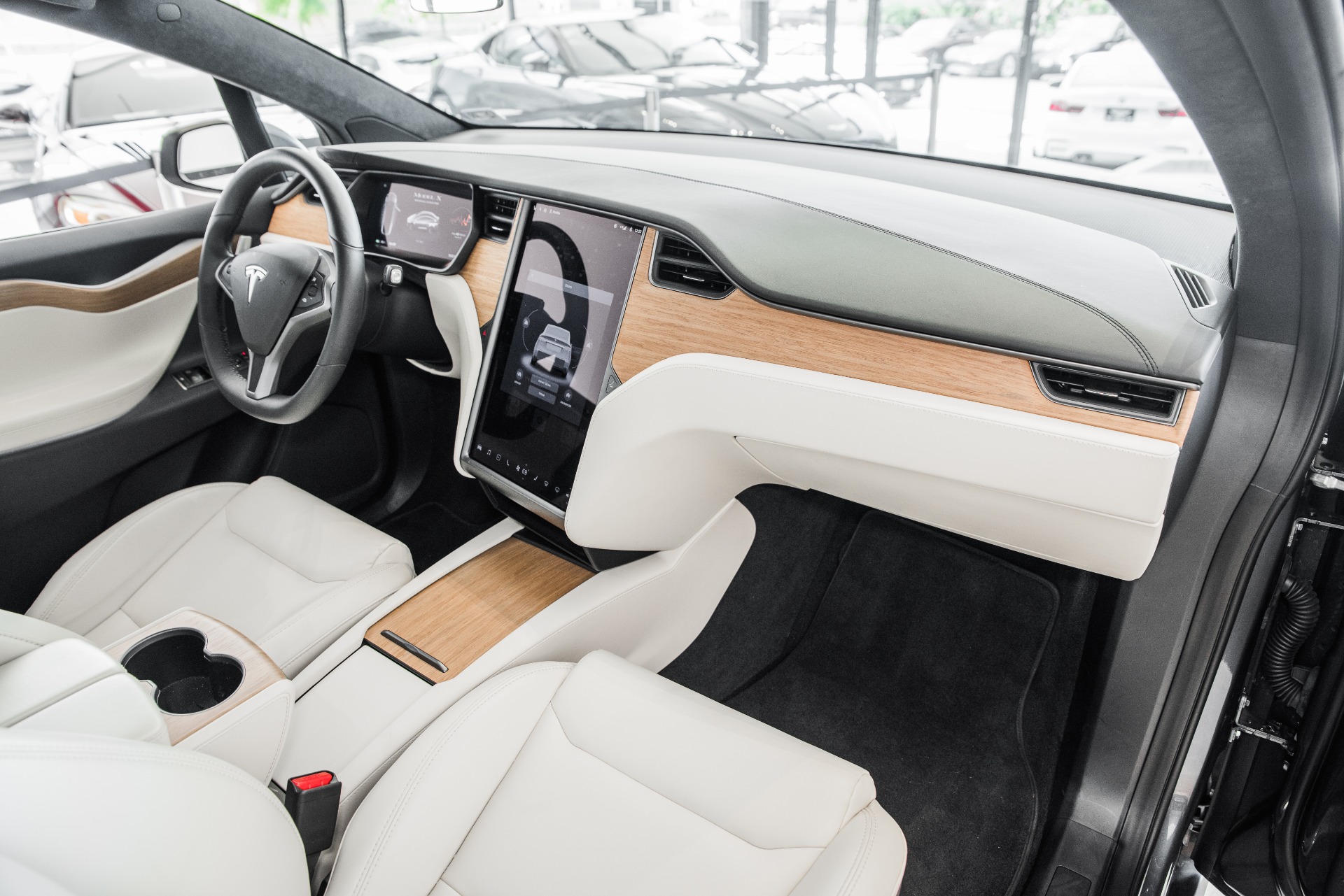 2020 tesla store model suv